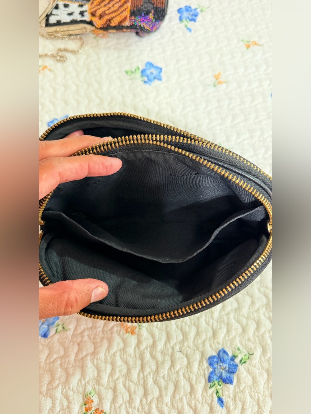 Coach Black Pebbled Leather Wristlet with Gold-Tone Hardware and Zip-Up Closure - Picture 4 of 9